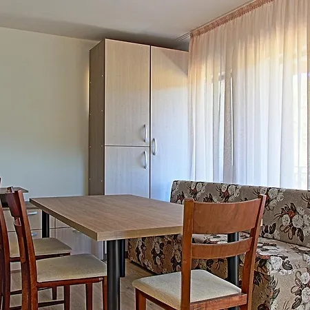 Guest house Rhodope's Heaven Dikchan