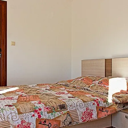 Guest house Rhodope's Heaven Dikchan *